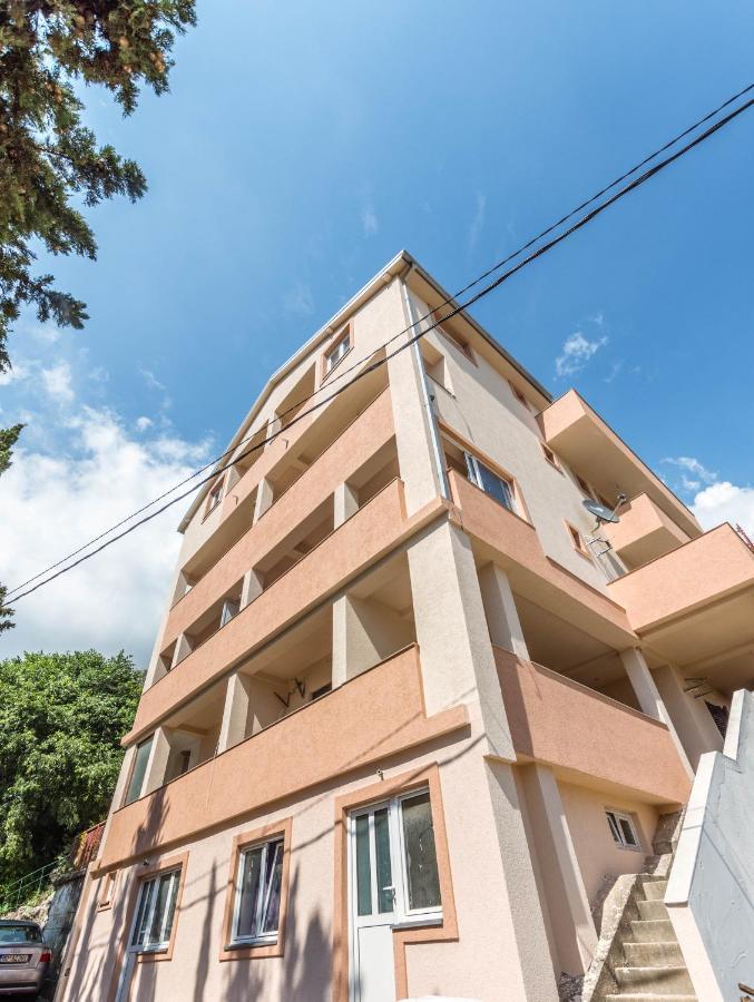 Apartments Elena Budua Esterno foto